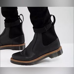 Dr. Martens Hardy Chelsea Boots